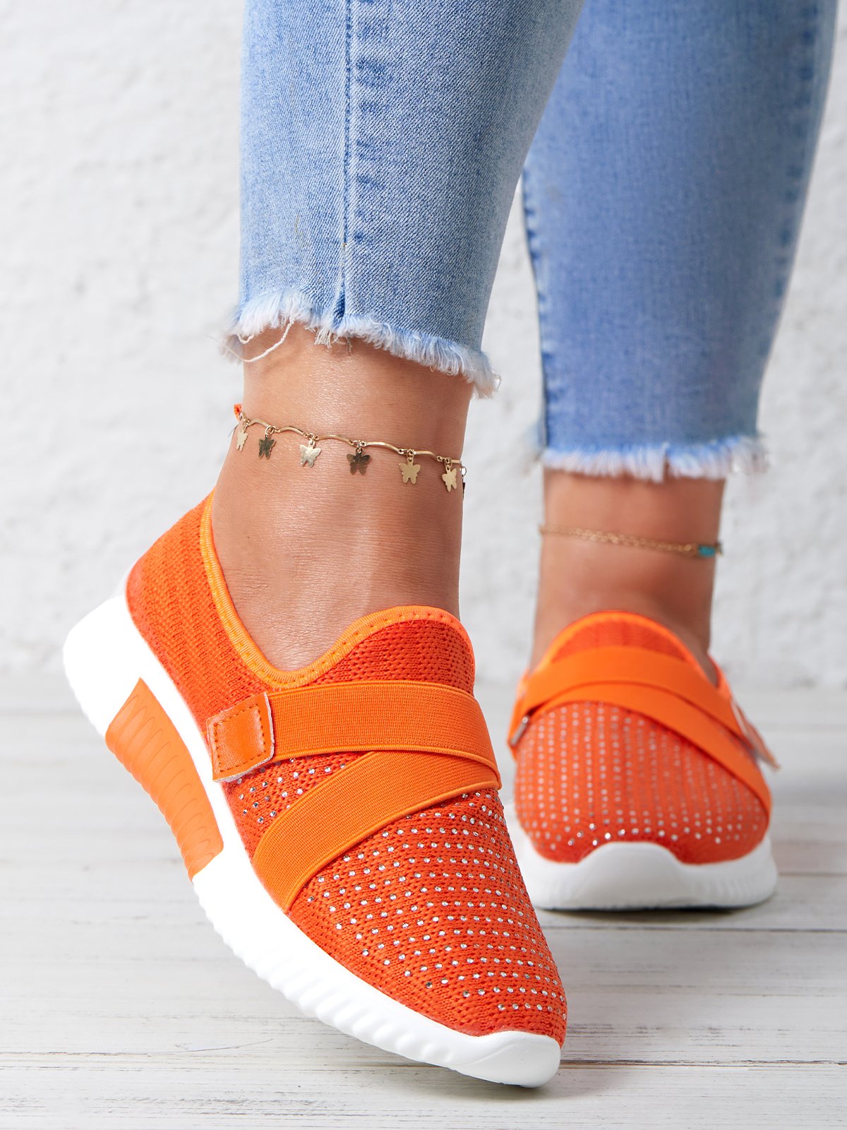 Rhinestone Flyknit Breathable Upper Sneakers
