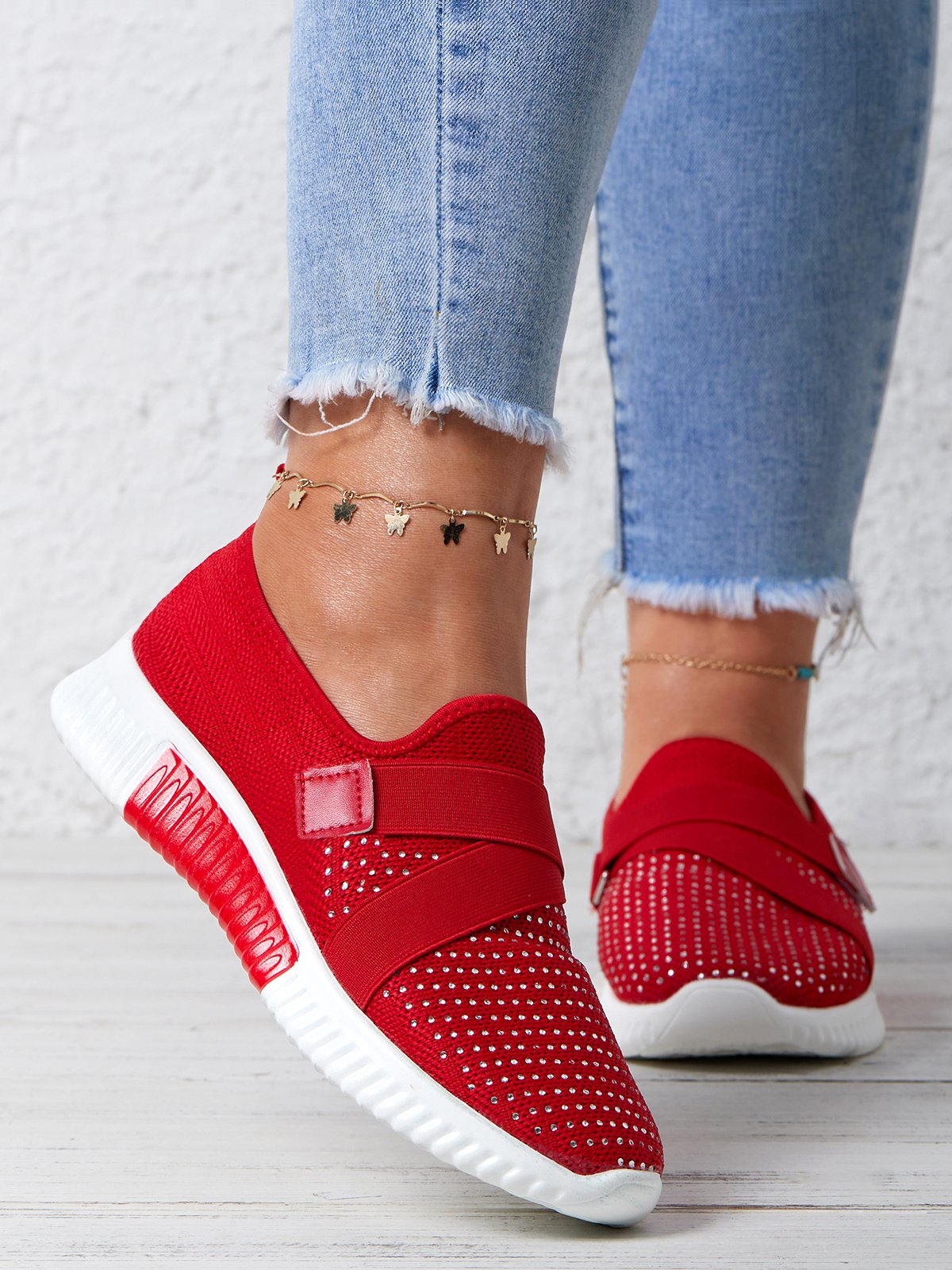 Rhinestone Flyknit Breathable Upper Sneakers