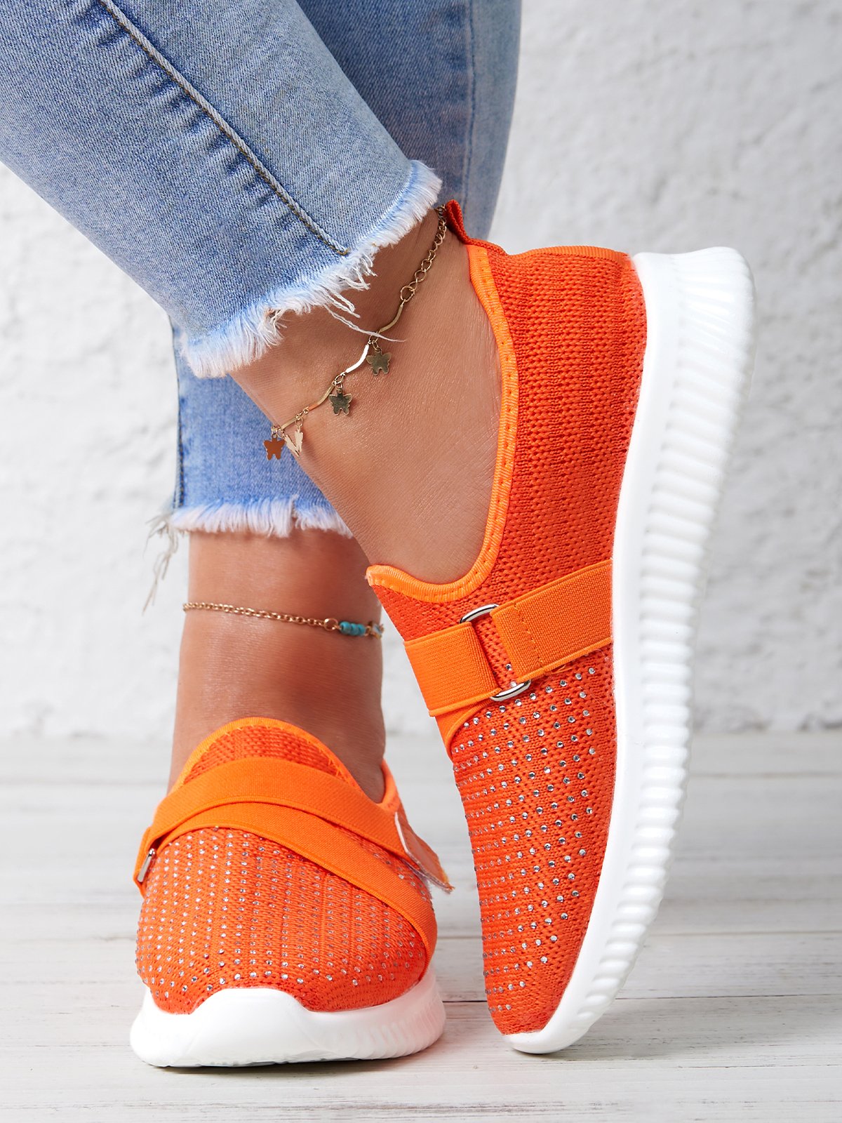 Rhinestone Flyknit Breathable Upper Sneakers