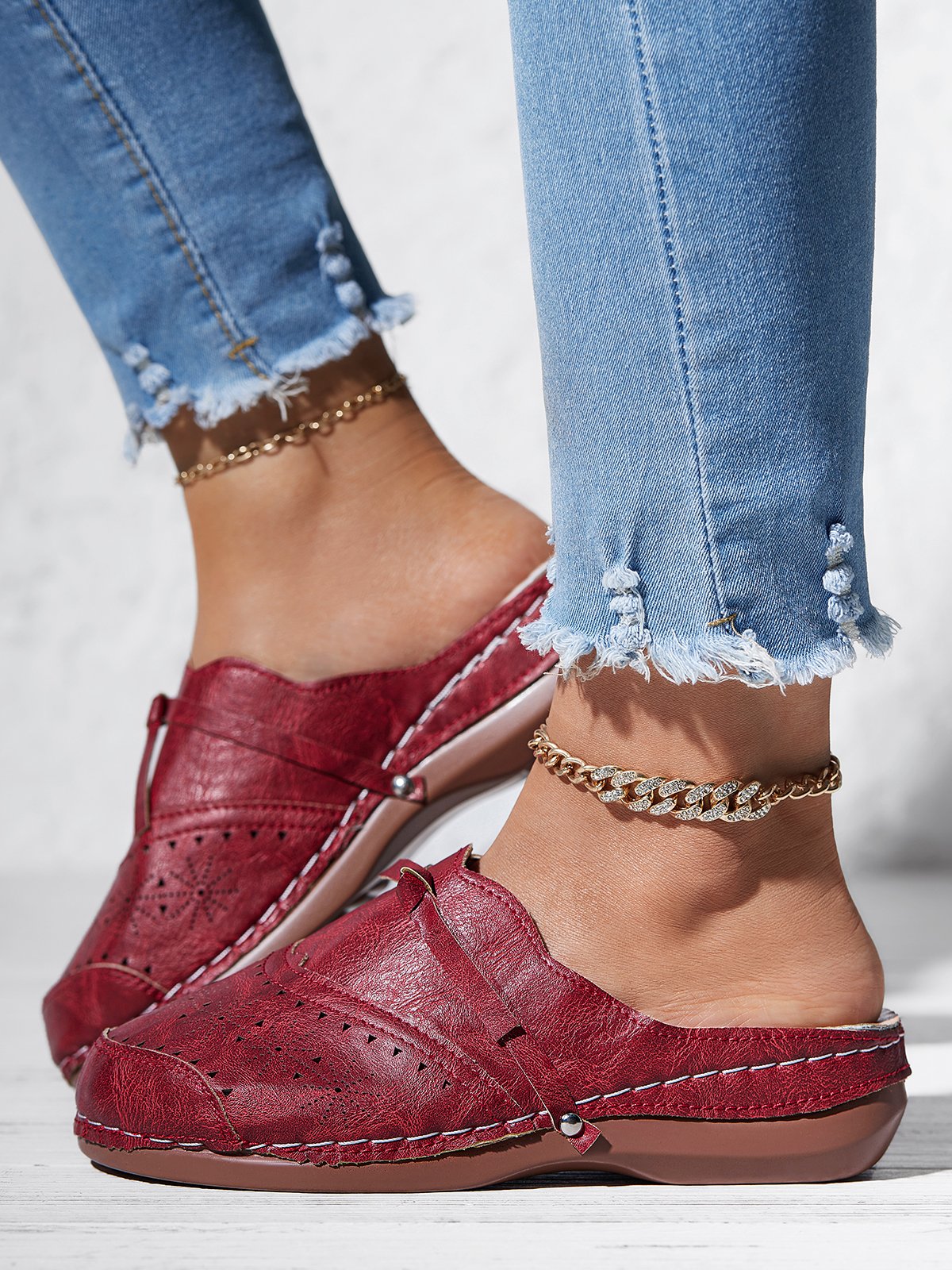 Knotted Cutout Vintage Mules