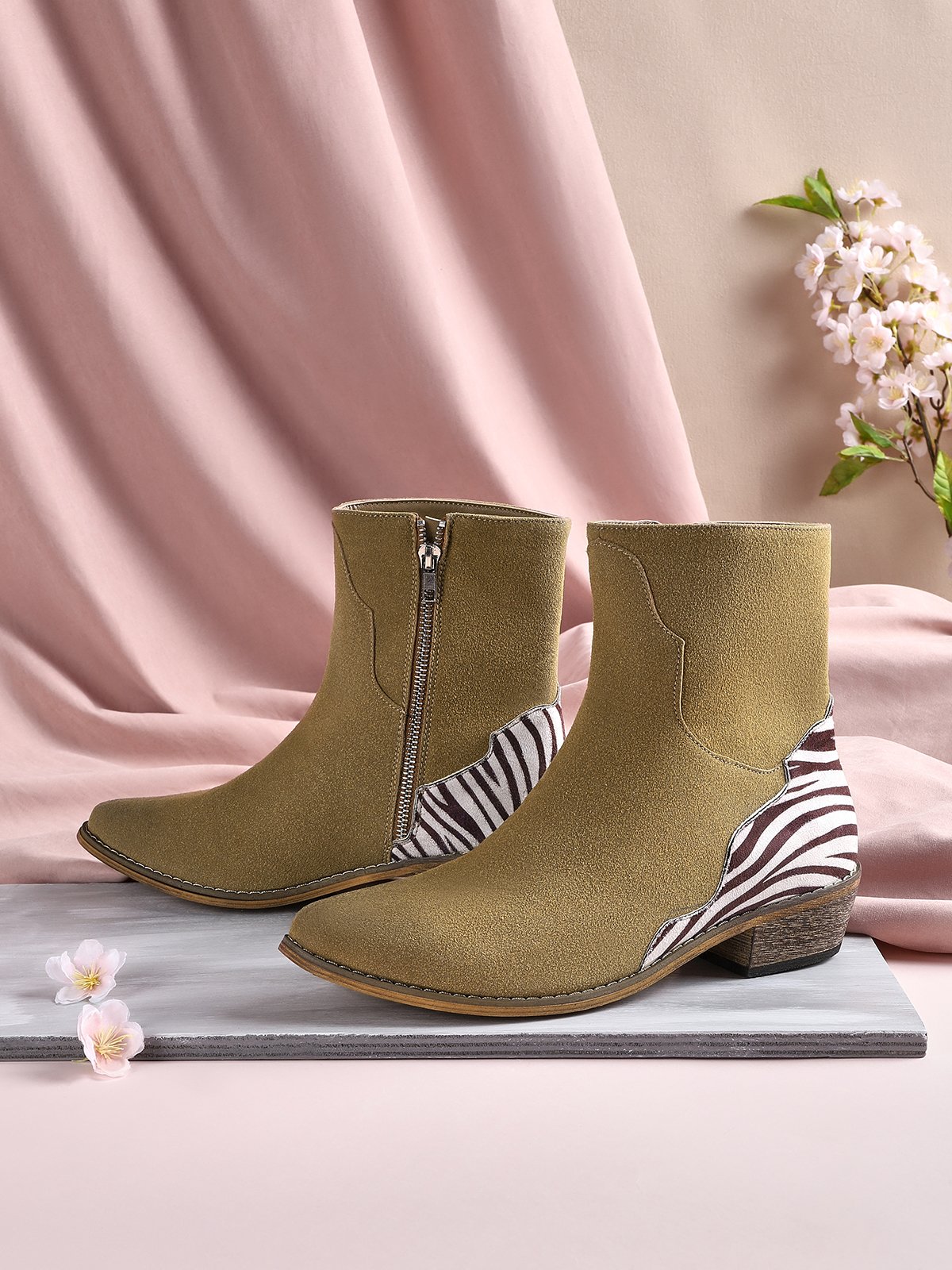 Split Joint Suede Winter Flat Heel Boots