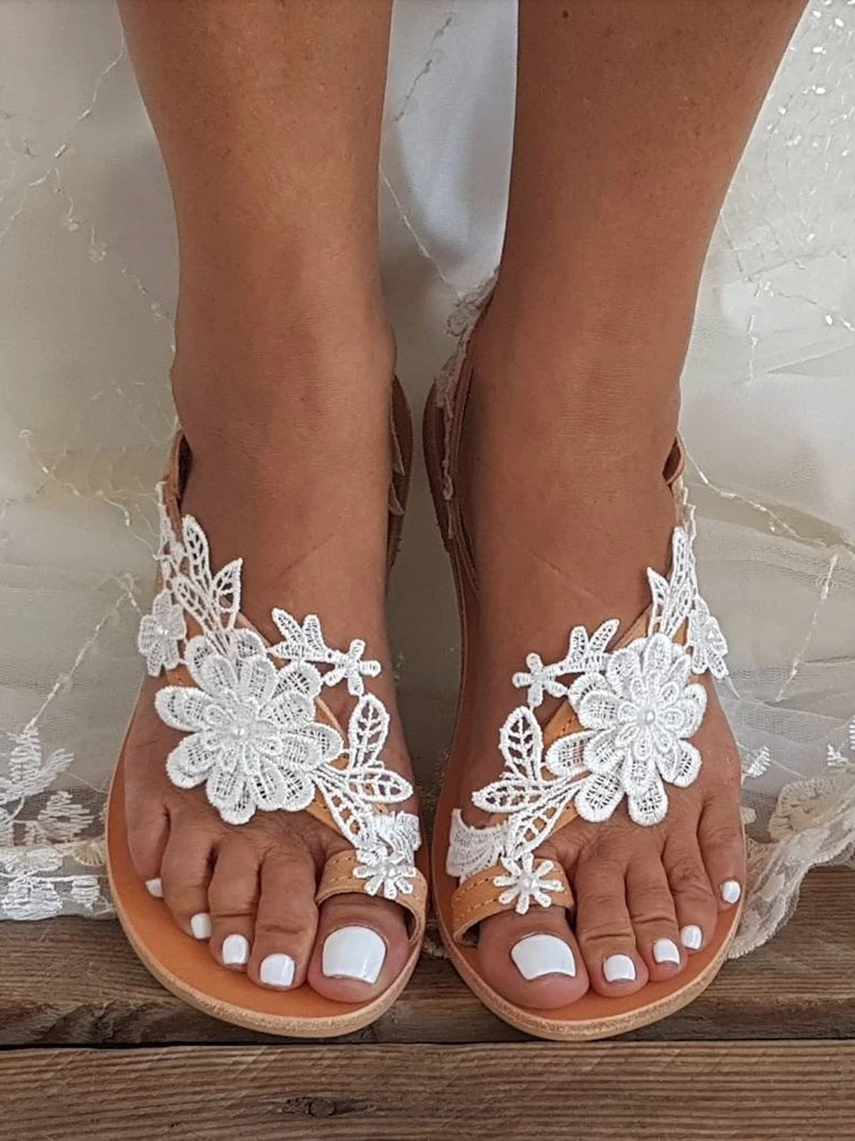 Women's Romantic White Flower Decorative Wedding Sandals