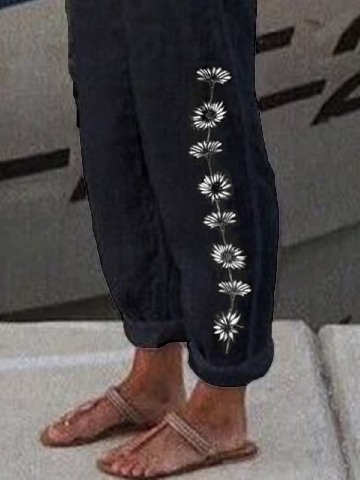 Casual Loosen Pockets Floral Pants