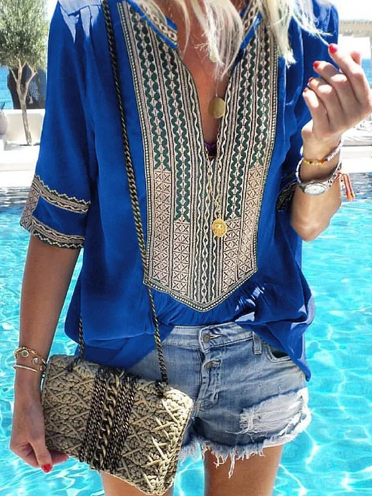 Mostata Ethnic Style Striped V-Neck Casual T-Shirt
